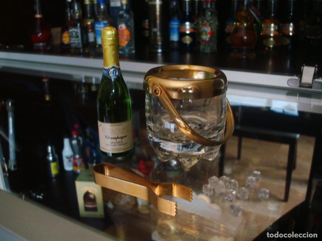 Coleccionismo de vinos y licores: Champagne Pannier Chateau-Thierry con cubitera y cubitos (botell&iacute;n miniatura) por abrir