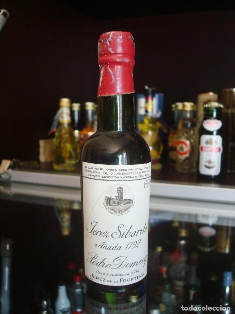 Coleccionismo de vinos y licores: Jerez Sibarita A&ntilde;ada 1792 Pedro Domecq (botell&iacute;n 12 cm) por abrir