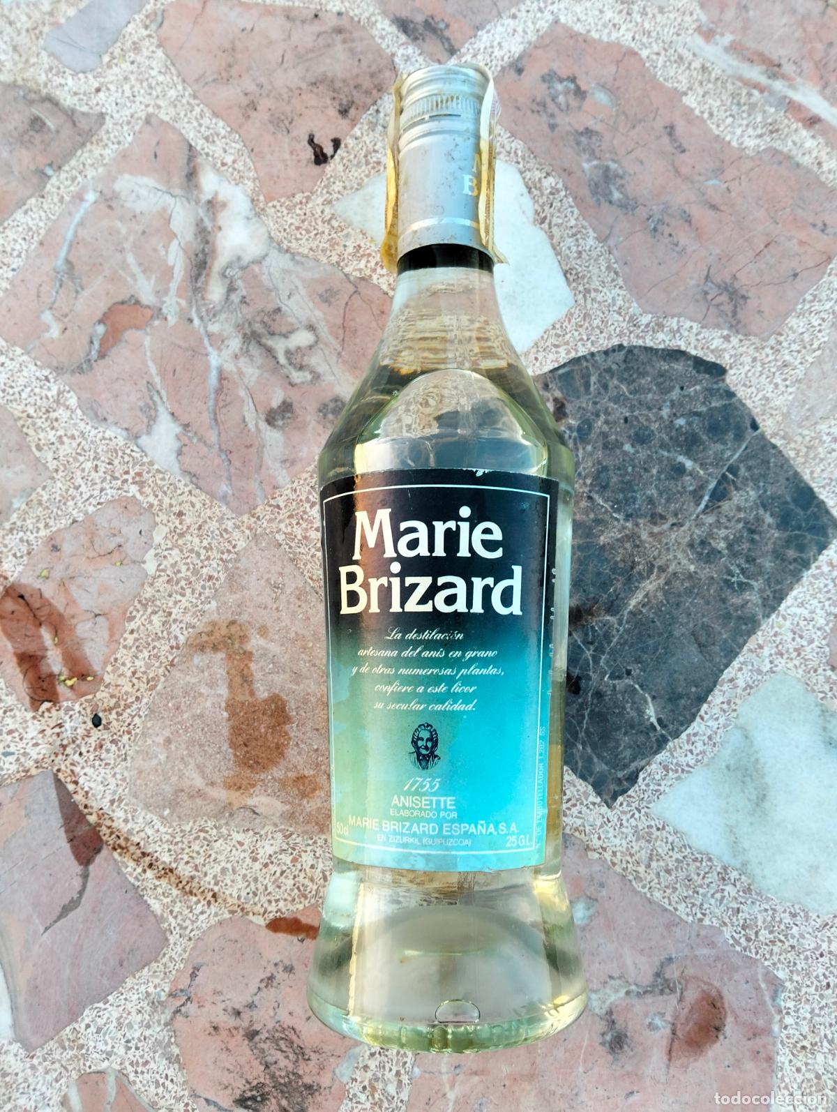 Collection of wines and liquors: Botella de licor Marie Brizard 1755 anisette anis a&ntilde;os 80-90