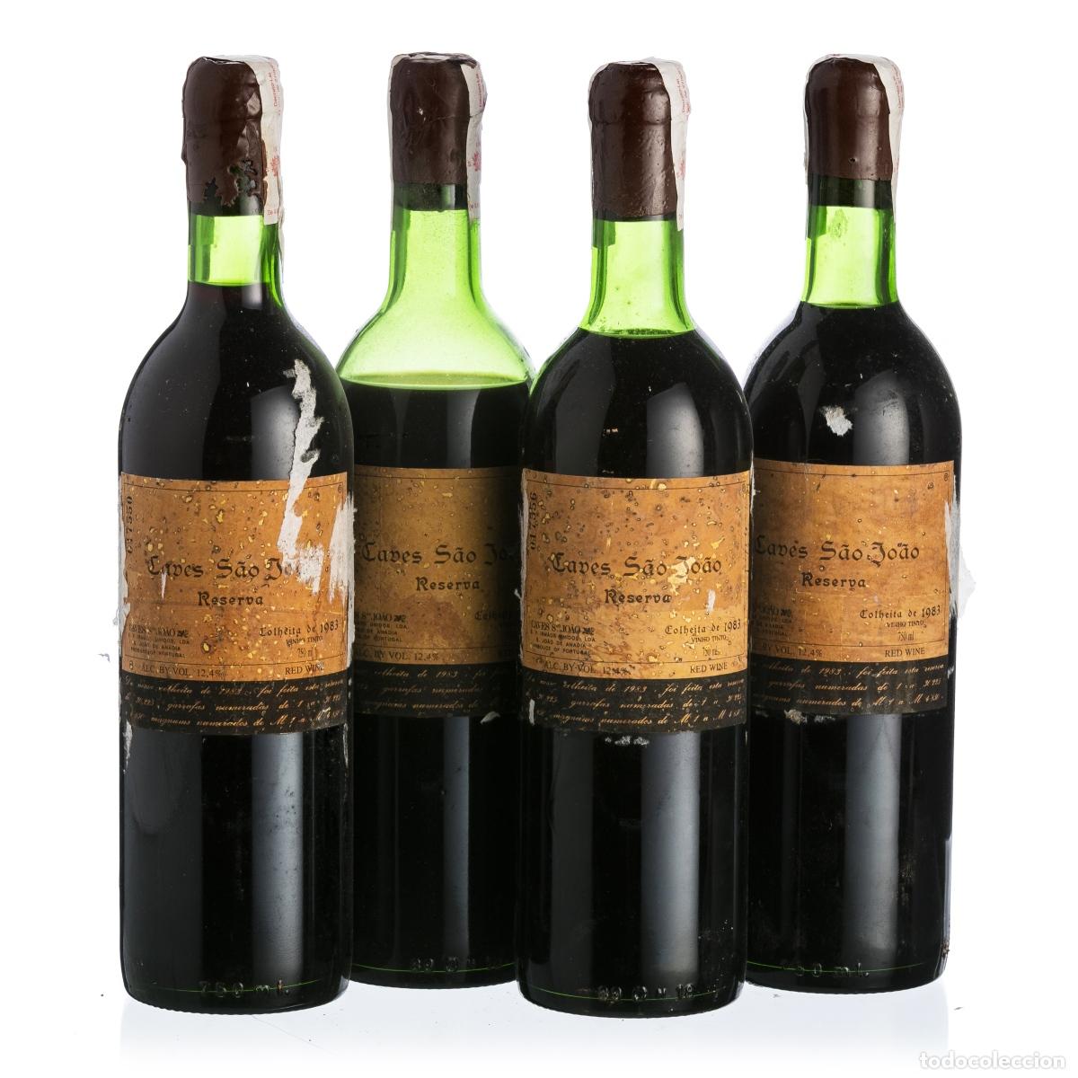 Collection of wines and liquors: Vinos - 7 botellas - Cuevas S&atilde;o Jo&atilde;o 1983