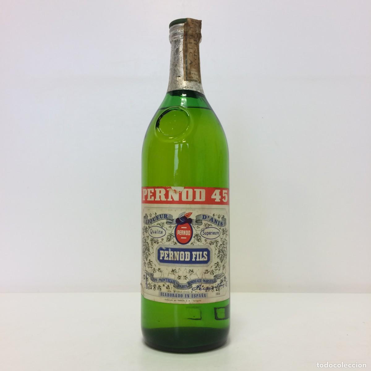 Collection of wines and liquors: Anis: Pernod 45, Liqueur d' Anis Qualit&eacute; Sup&eacute;rieure, Pernod Fils (Elab. Espa&ntilde;a) Sello 8 pesetas