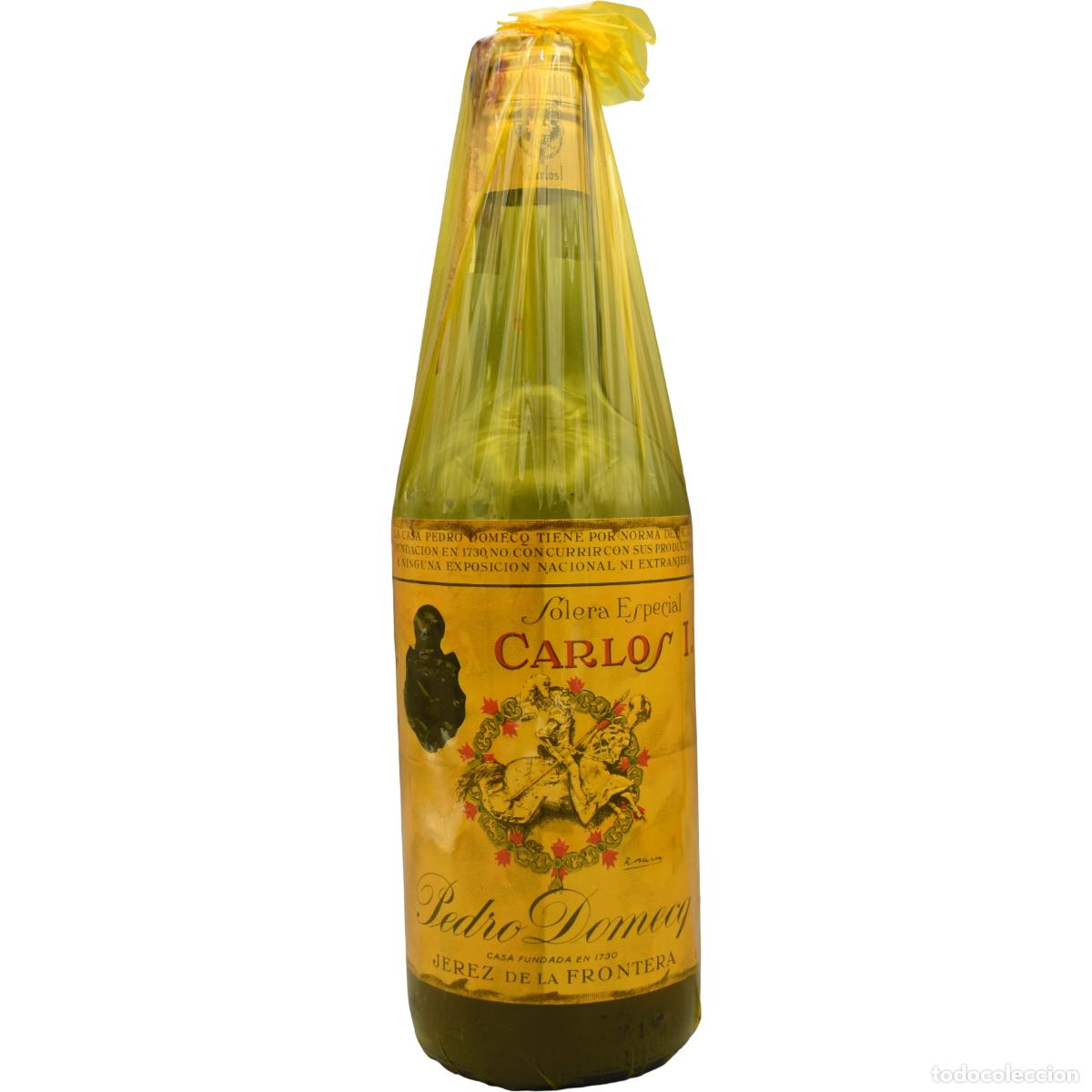 Collection of wines and liquors: Botella Carlos I - Pedro Domecq - Solera especial - Sello