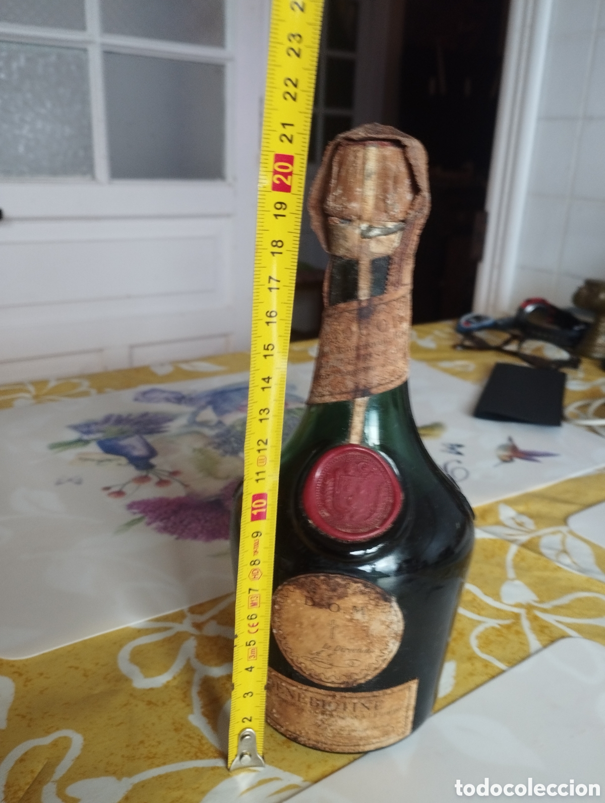 Coleccionismo de vinos y licores: botella Benedictine DOM - Foto 7