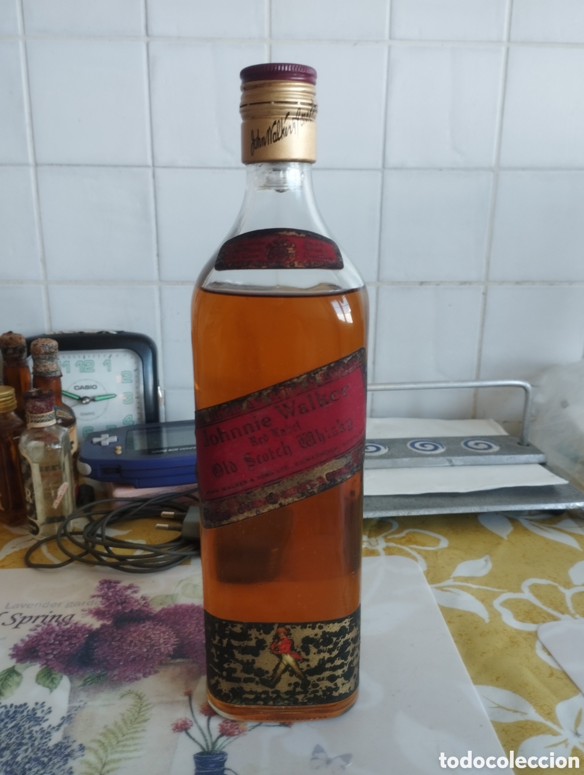 Coleccionismo de vinos y licores: Botella Johnnie Walker a&ntilde;os 70