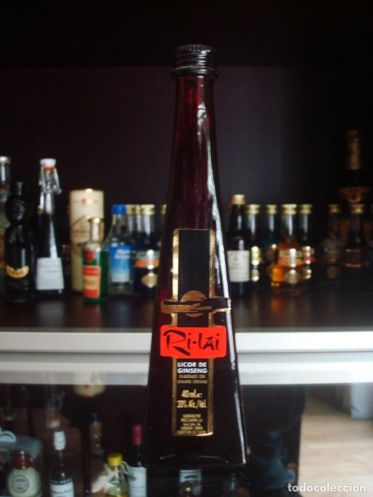 Coleccionismo de vinos y licores: Ri-Lai Licor de Ginseng (botell&iacute;n 17 cm) Por abrir