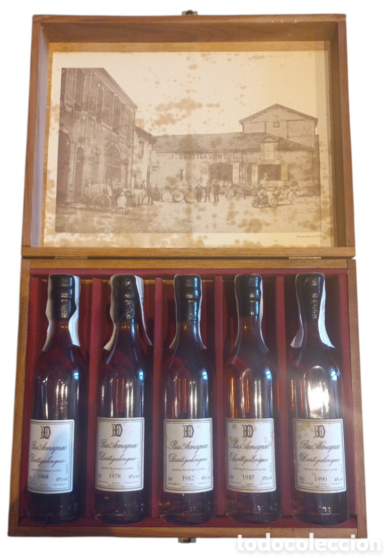 Coleccionismo de vinos y licores: CAJA BAS ARMAGNAC DARTIGALONGUE. 5 BOTELLAS 20 CL DIFERENTES A&Ntilde;OS