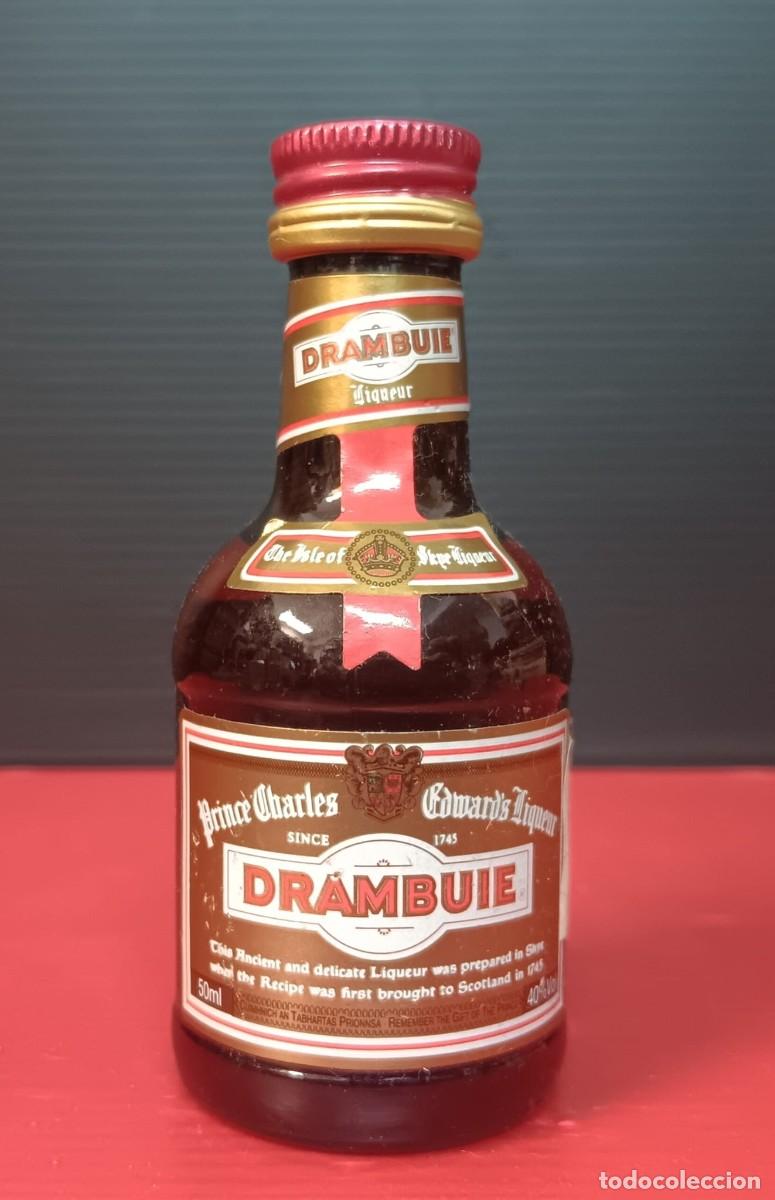 Collection of wines and liquors: ANTIGUA MINI BOTELLA LICOR DRAMBUIE