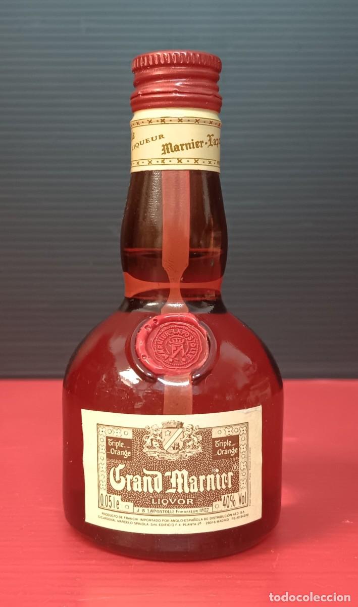 Collection of wines and liquors: ANTIGUA MINI BOTELLA LICOR GRAND MANIER