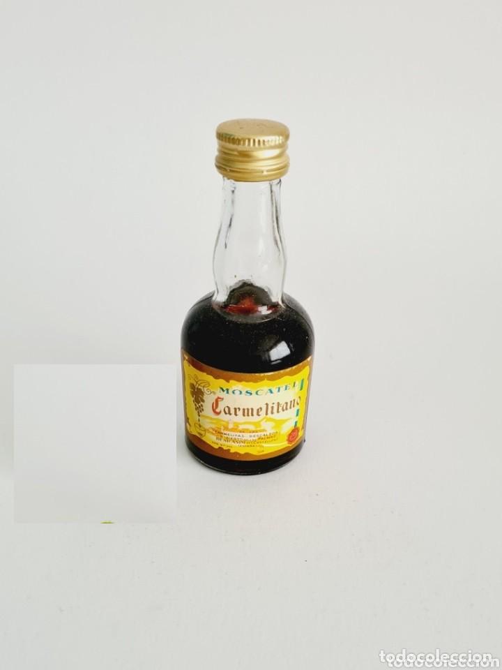 Sammlung von Weinen und Lik&ouml;ren: BOTELLITA MOSCATEL CARMELITANO 10CM VIDRIO BOTELLIN