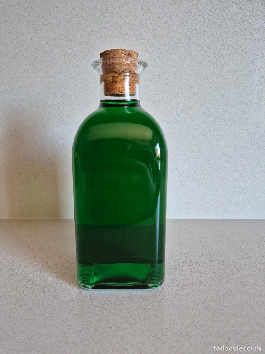 Coleccionismo de vinos y licores: Botella licor de menta casero 70ml