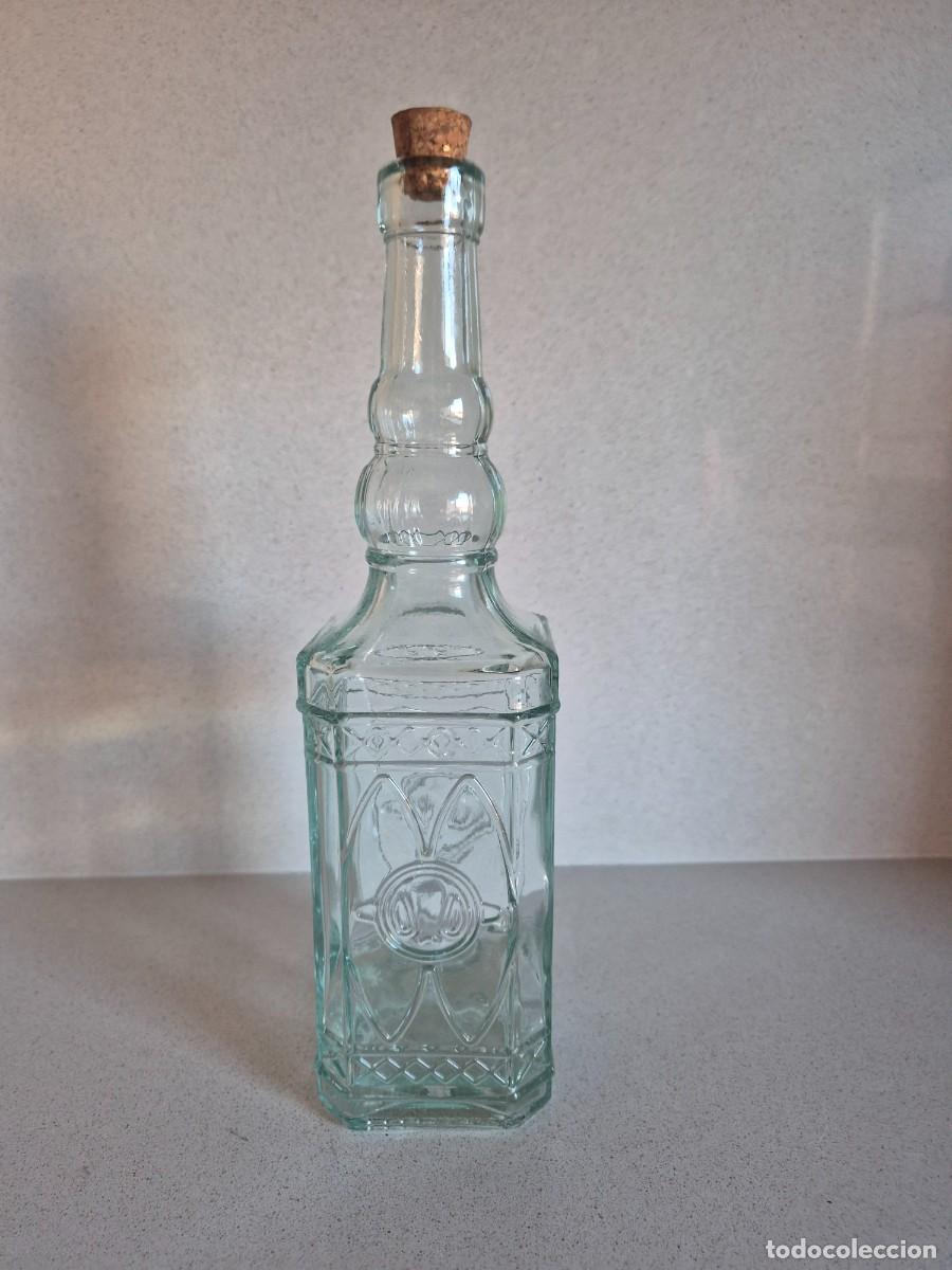 Coleccionismo de vinos y licores: Botella de cristal vintage
