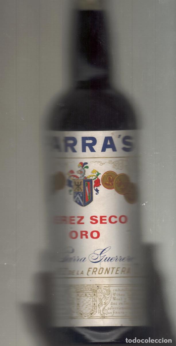 Coleccionismo de vinos y licores: Vino Jerez, PARRA&acute;S Jerez seco oro, Bodega de A.Parra Gutierrez botella sin desprecintar.Llena.