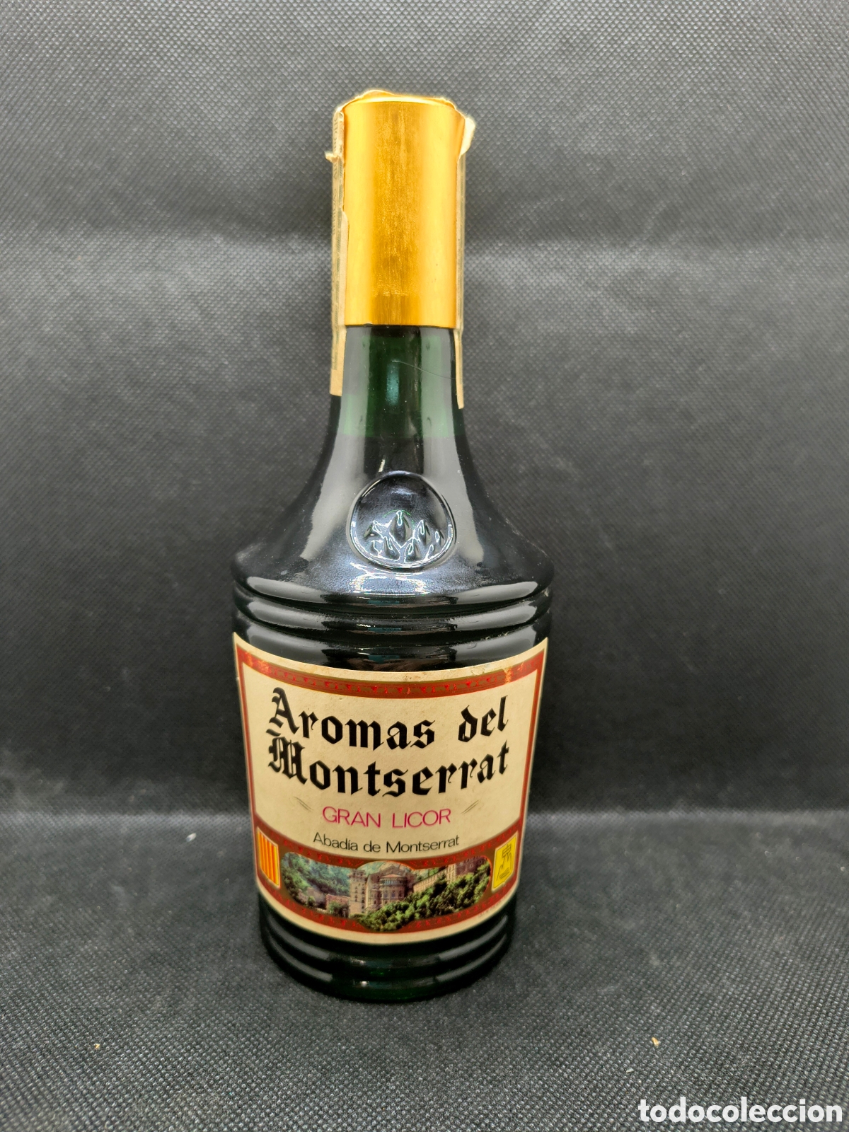 Coleccionismo de vinos y licores: Botella 1/2 litro Aromas de Montserrat a&ntilde;os 60