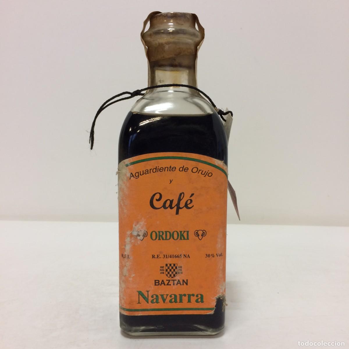 Coleccionismo de vinos y licores: Licor: Aguardiente de Orujo y Cafe, Ordoki, 0,5L (Baztan, Navarra)