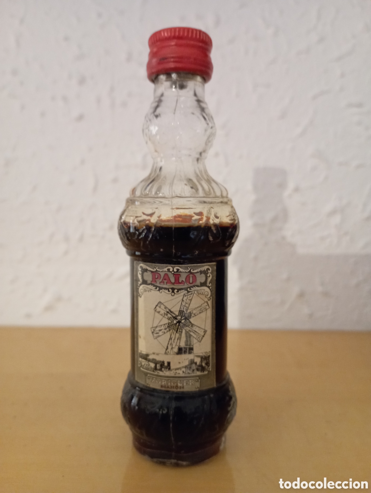 Coleccionismo de vinos y licores: Miniaturas de botellas con sus precintos originales