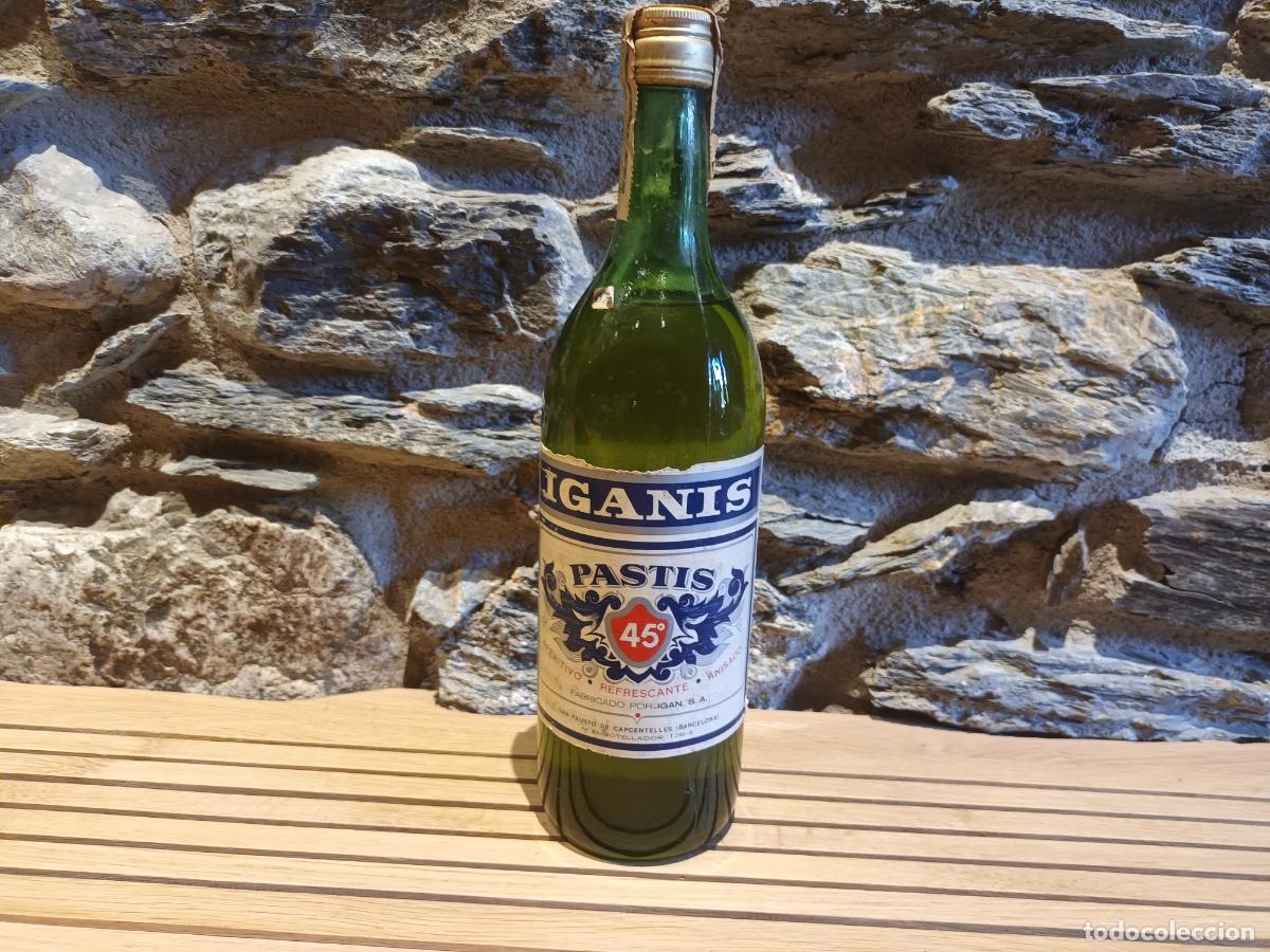 Coleccionismo de vinos y licores: BOTELLA IGANIS PASTIS 45&deg;. IGAN S.A. SAN FAUSTO DE CAPSENTELLES. LICOR