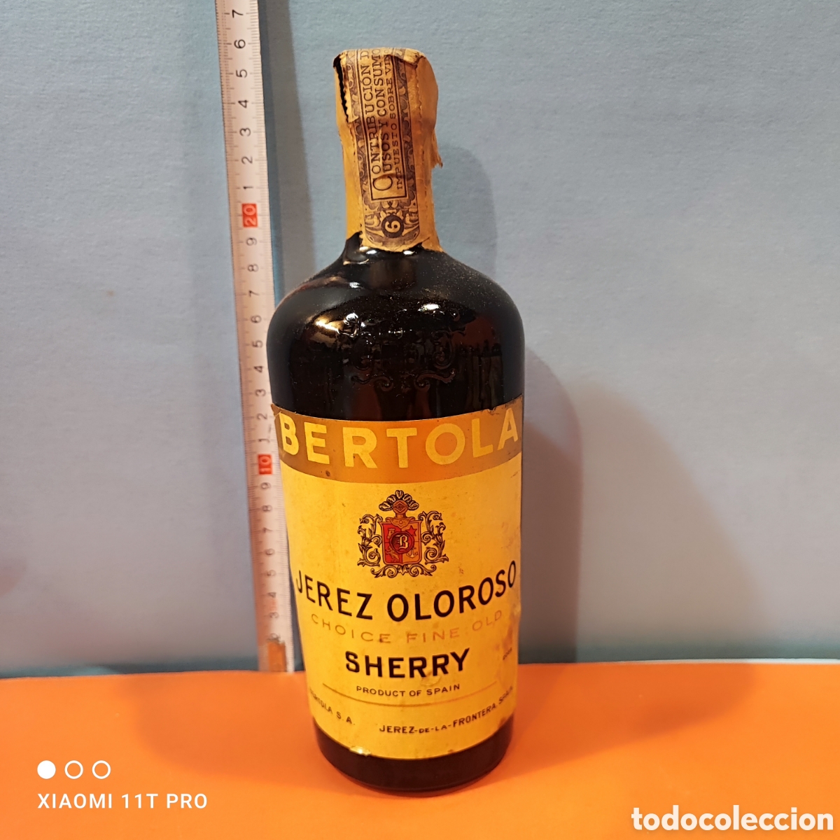 Coleccionismo de vinos y licores: Botella de jerez oloroso Bertola.