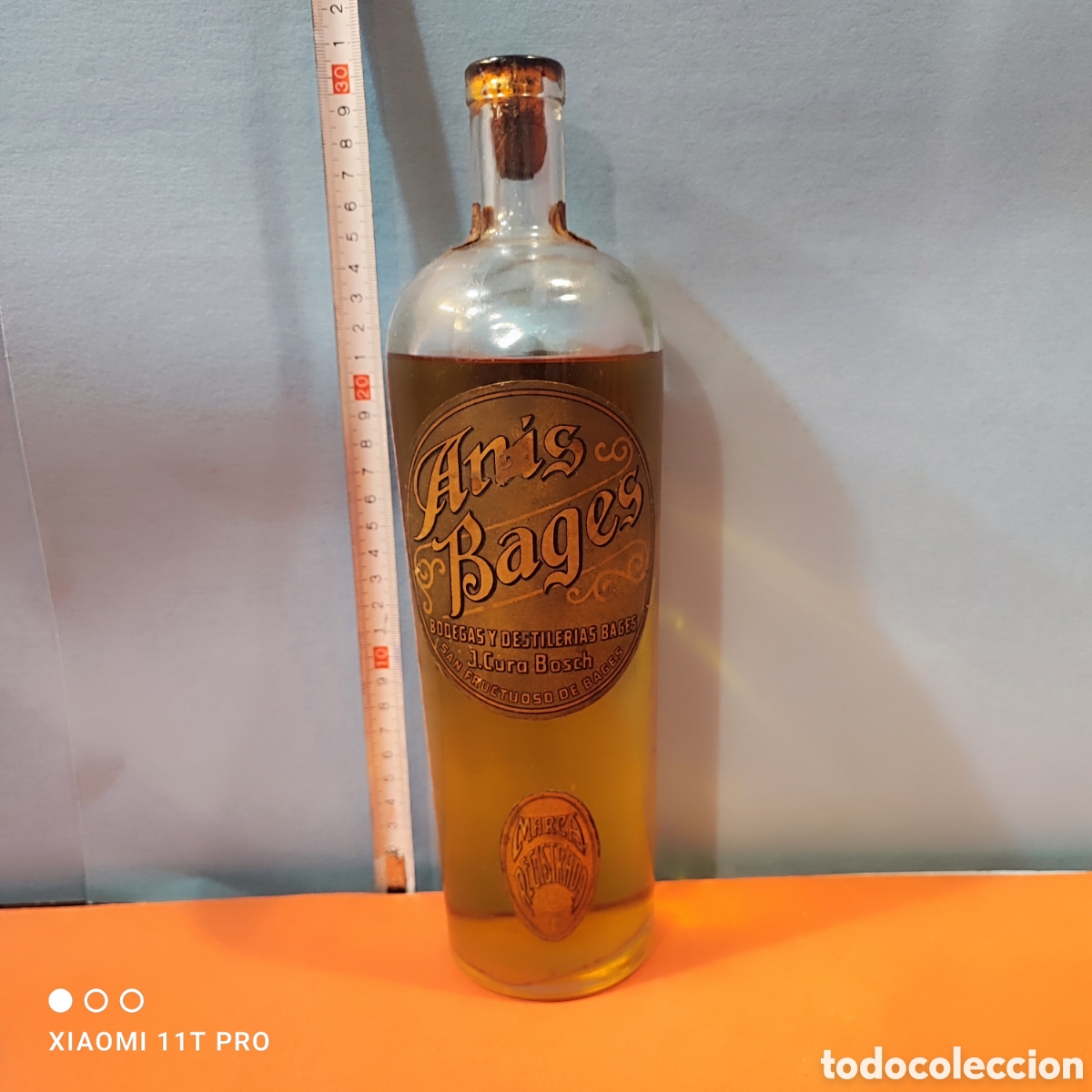 Coleccionismo de vinos y licores: Botella de an&iacute;s Bages, Sant Frutos de Bages