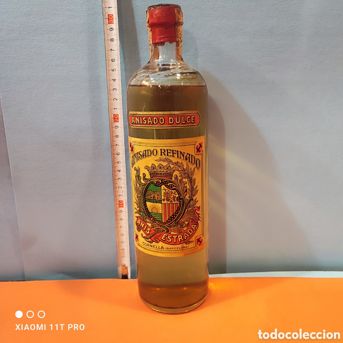 Coleccionismo de vinos y licores: Botella de an&iacute;s Estrada, Cornell&aacute; (Barcelona)