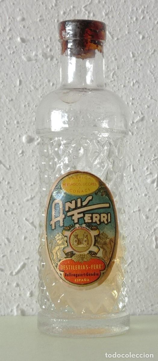 Coleccionismo de vinos y licores: BOTELLITA BOTELL&Iacute;N AN&Iacute;S ''FERRI'' (DESTILER&Iacute;AS FERRI) BELLREGUART-GAND&Iacute;A (VALENCIA) (11,3cm ALTO)