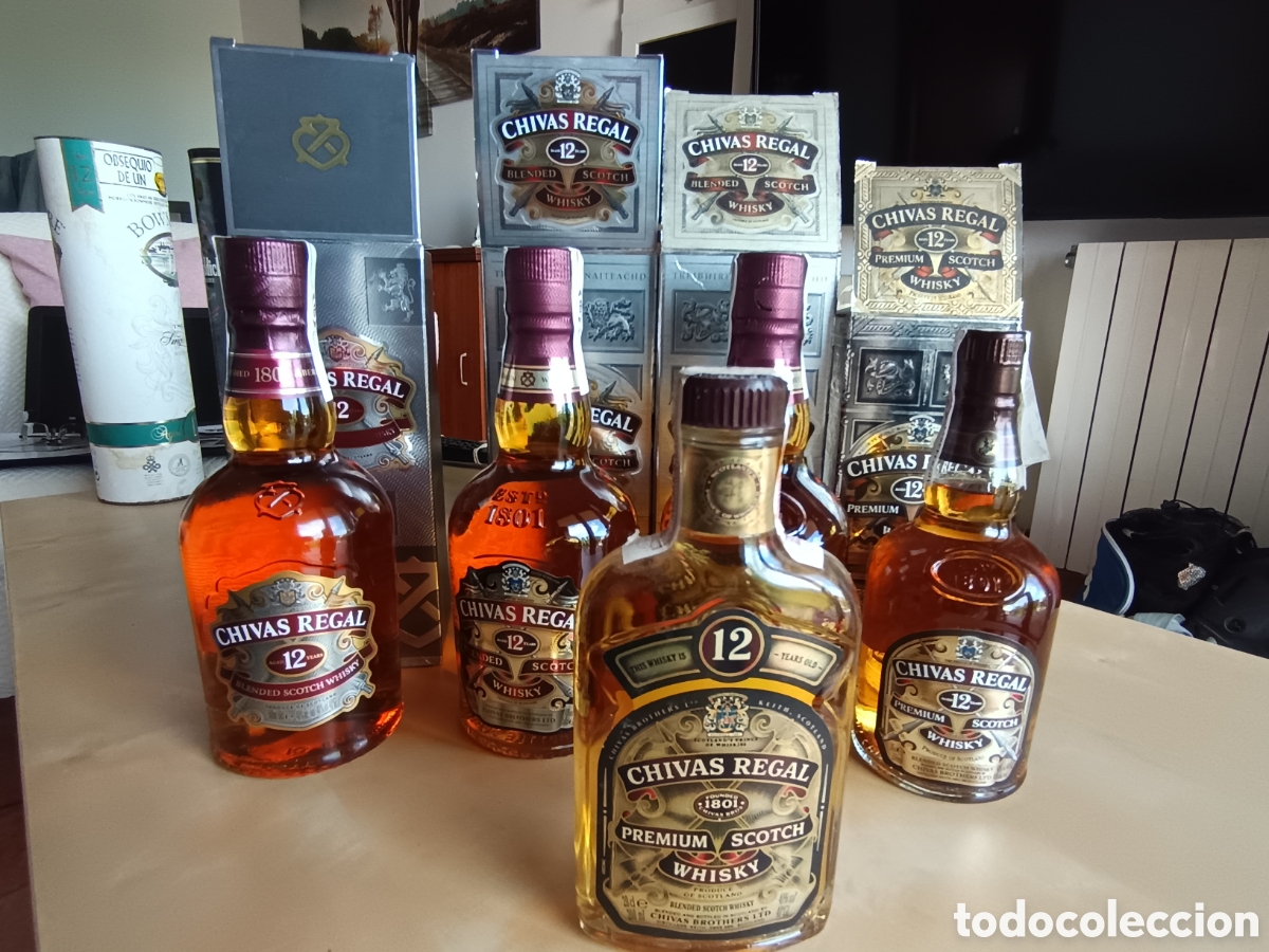 Coleccionismo de vinos y licores: Whisky CHivas de mas de 20 a&ntilde;os