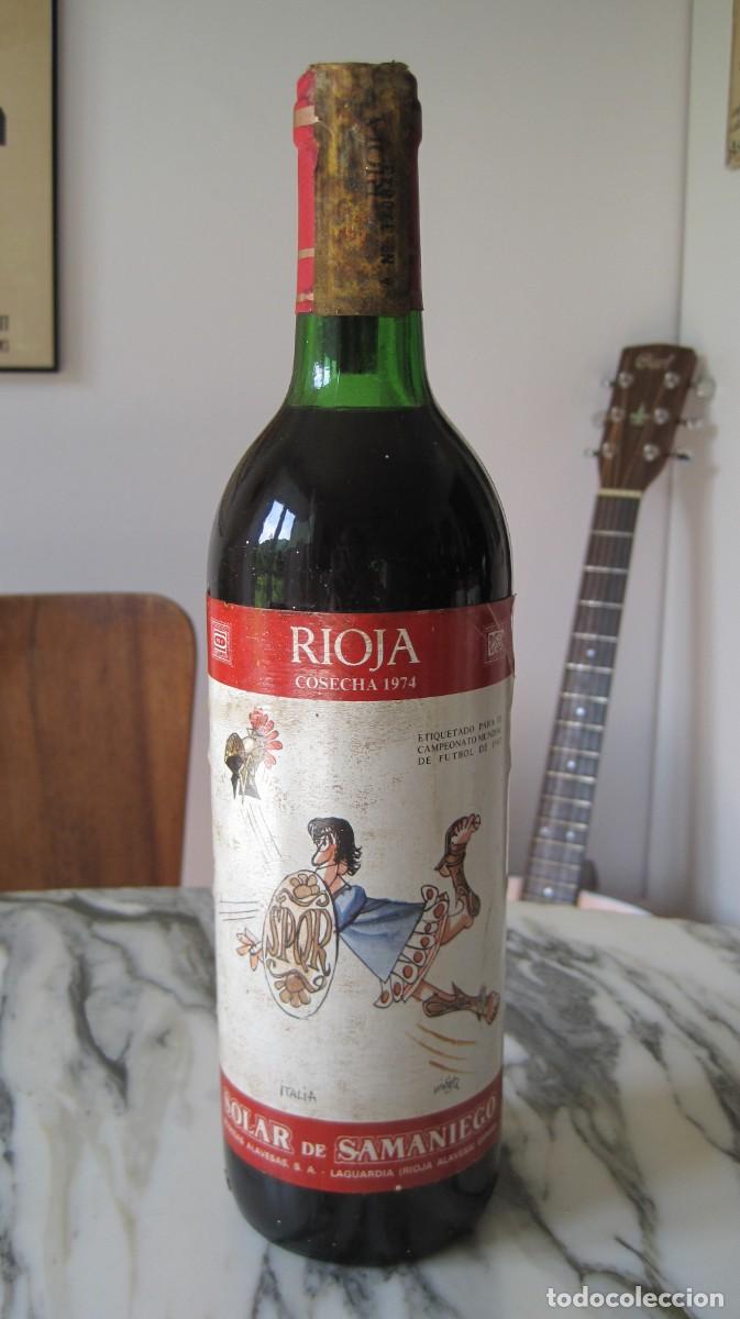 Coleccionismo de vinos y licores: BOTELLA DE VINO SOLAR DE SAMANIEGO - RIOJA COSECHA 1974 - MUNDIAL F&Uacute;TBOL 1982 - MINGOTE - ITALIA