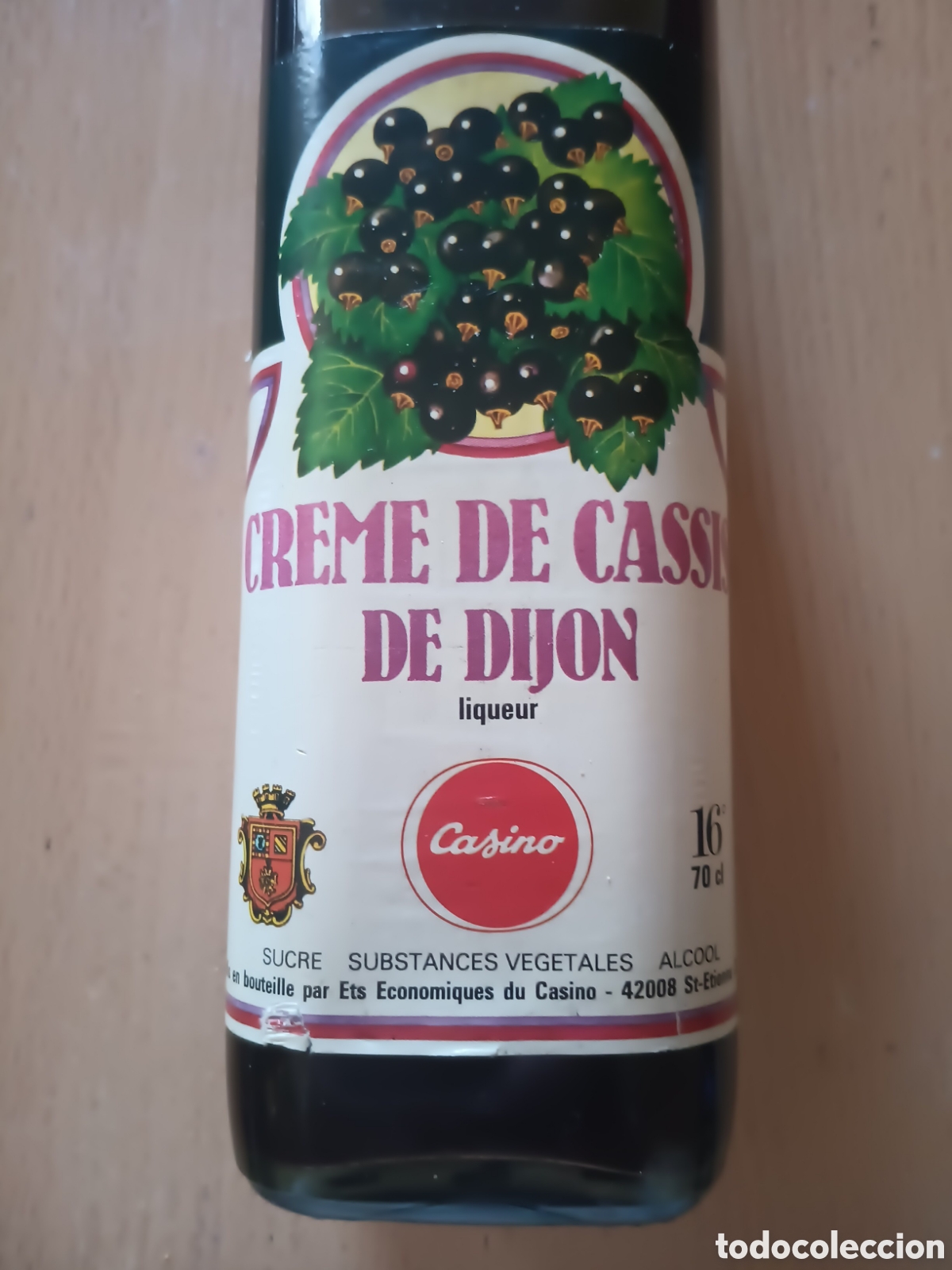 Coleccionismo de vinos y licores: Antigua botella de Creme de CASSIS - Foto 2