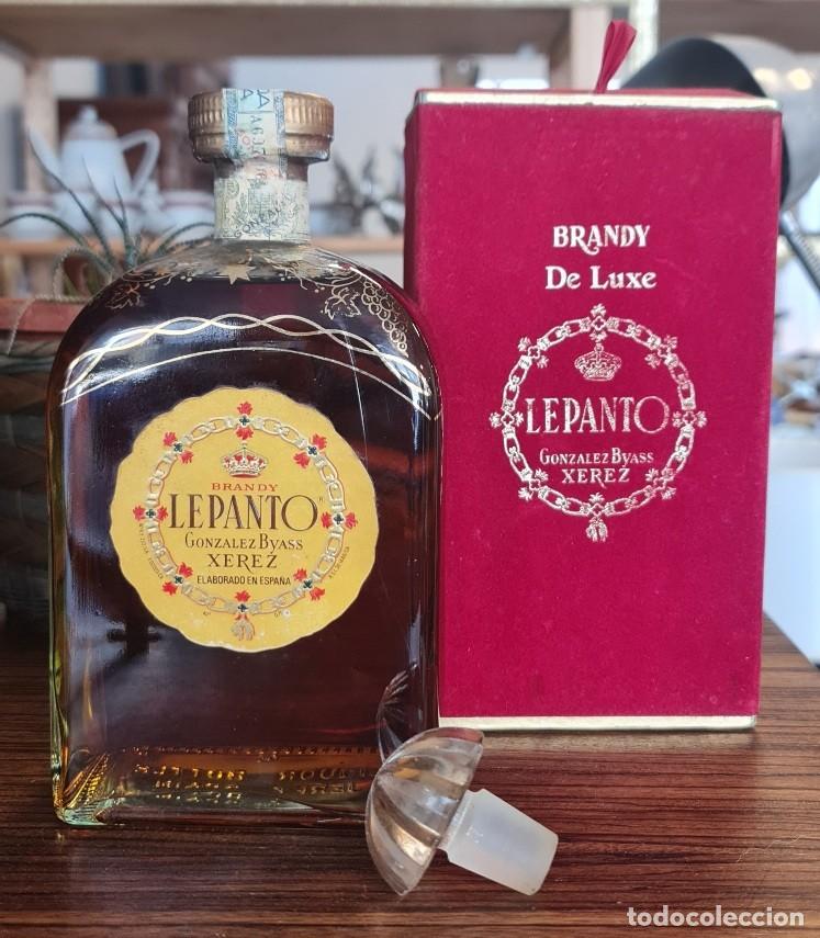 Coleccionismo de vinos y licores: Brandy Lepanto De Luxe &middot; Gonz&aacute;lez Byass (c. 1968-1974)
