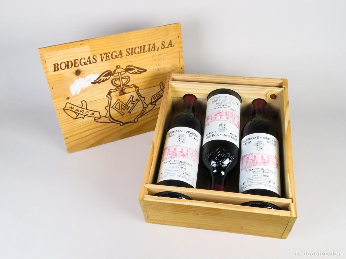Coleccionismo de vinos y licores: Tres botellas vino tinto Valbuena Vega Sicilia Ribera del Duero en caja de madera cosecha 2006