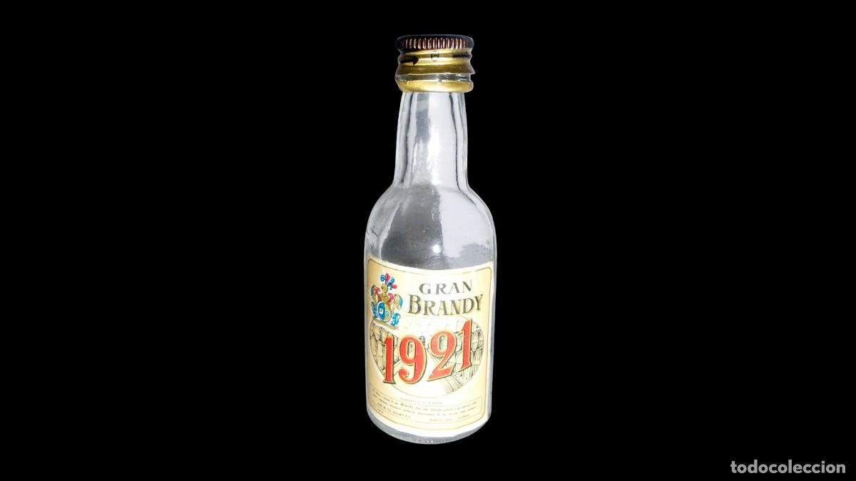 Sammlung von Weinen und Lik&ouml;ren: BOTELL&Iacute;N MINIATURA GRAN BRANDY 1921 - HIJO DE F.E. VOLART - BARCELONA - A&Ntilde;OS 70/80