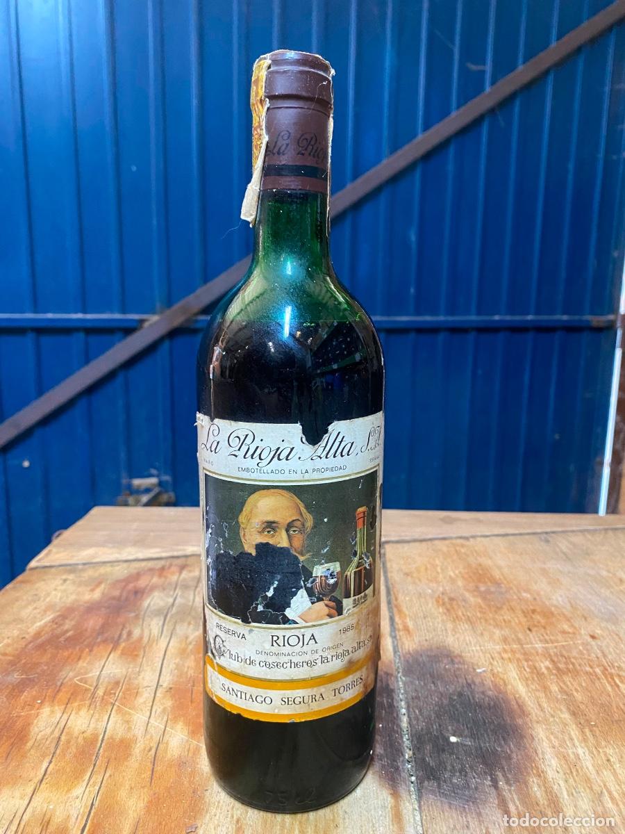 Coleccionismo de vinos y licores: Botella vino tinto reserva 1985 Santiago segura Torres Rioja alta ver fotos