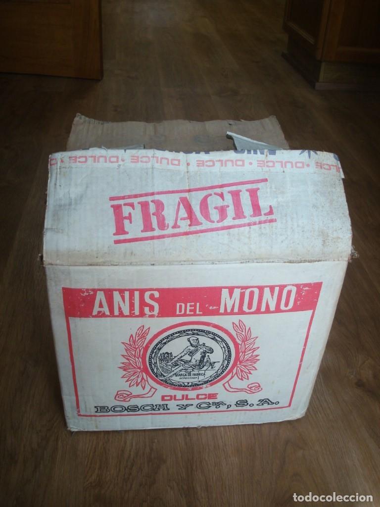 Coleccionismo de vinos y licores: Caja antigua An&iacute;s del Mono Dulce