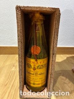Coleccionismo de vinos y licores: Brandy Cardenal Mendoza Solera Gran Reserva (A&ntilde;os 70/80) - Precintado con Estuche de Corcho