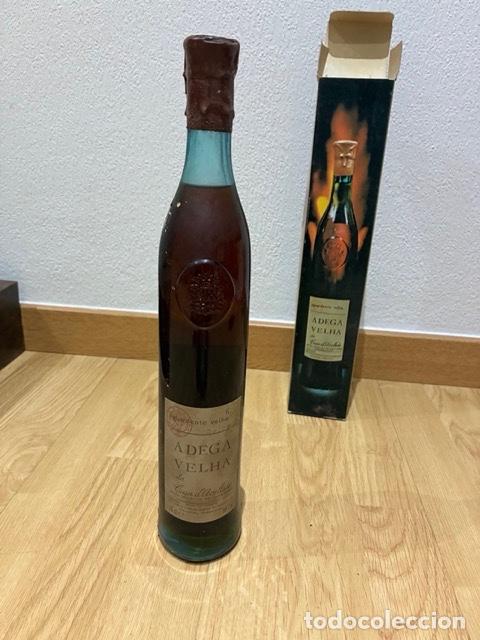 Coleccionismo de vinos y licores: Aguardente Velha Adega Velha (Casa d'Aveleda) - Vintage A&ntilde;os 70/80