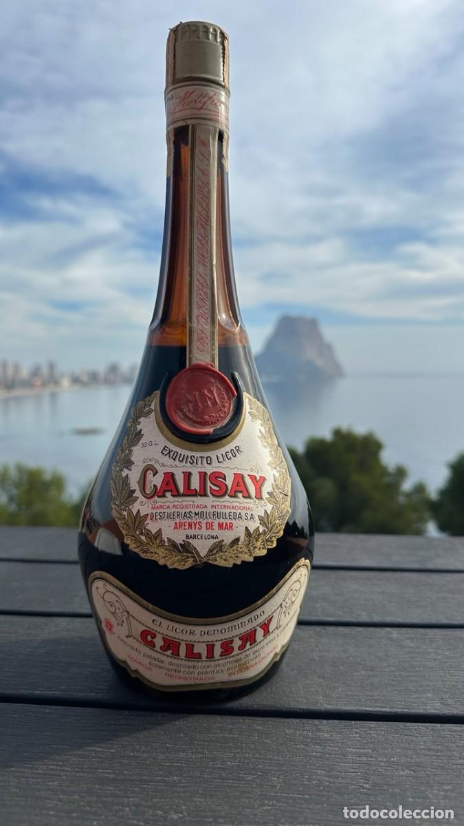 Coleccionismo de vinos y licores: Calisay Exquisito Licor 33 G.L. 1L Mollfulleda Arenys de Mar Barcelona Precinto 4 Ptas