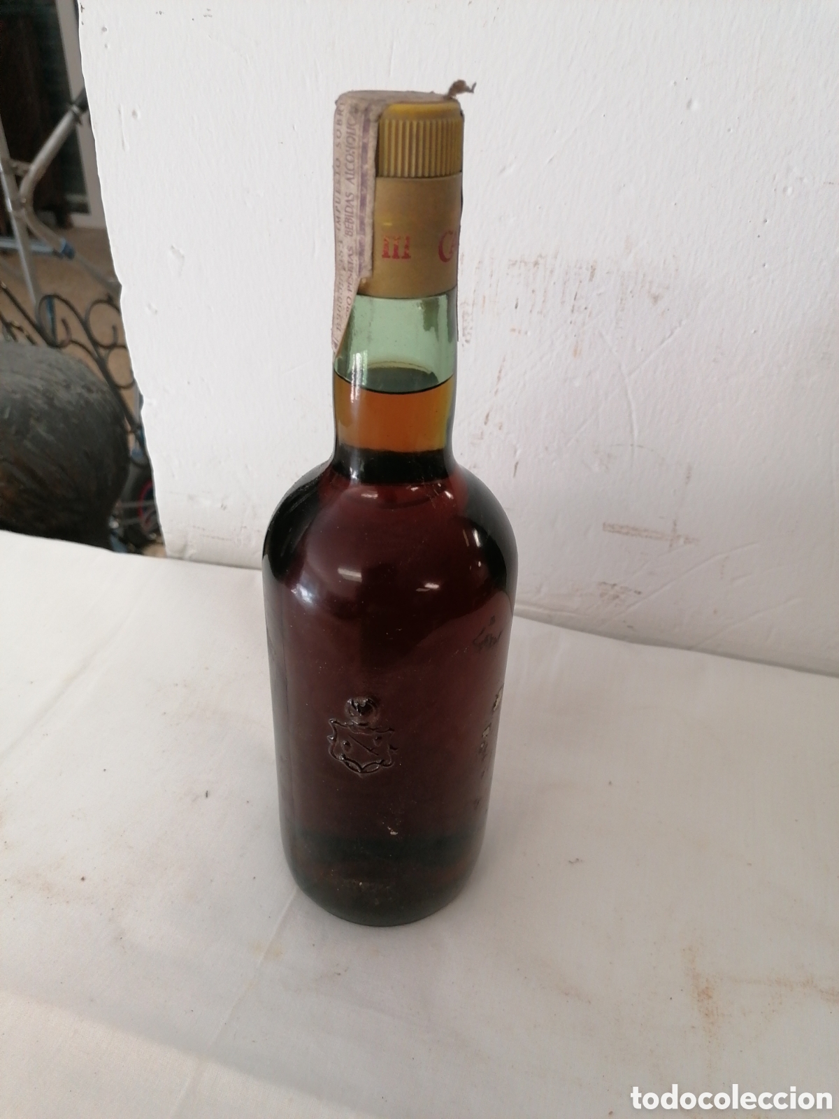 Coleccionismo de vinos y licores: Antigua botella Brandy de Carlos III