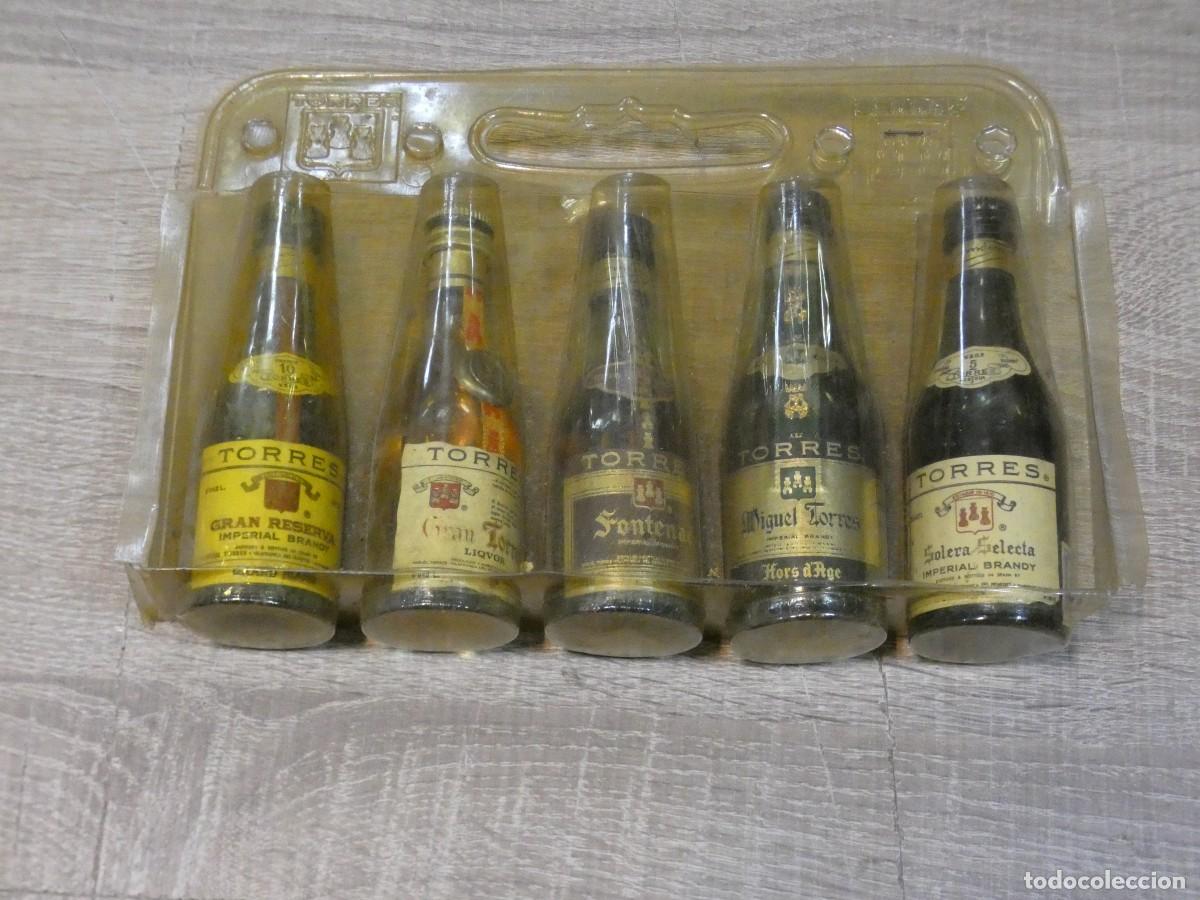 Coleccionismo de vinos y licores: ARKANSAS1980 PACK 5 BOTELLAS DE LICOR TORRES PEQUE&Ntilde;AS