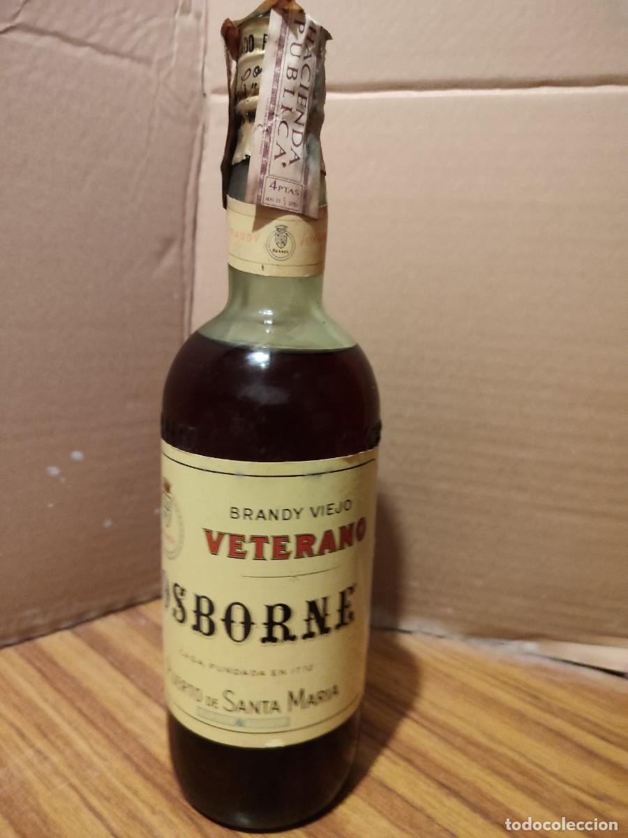 Coleccionismo de vinos y licores: Brandy Viejo Veterano Osborne antiguo &ndash; precinto de 4 pesetas