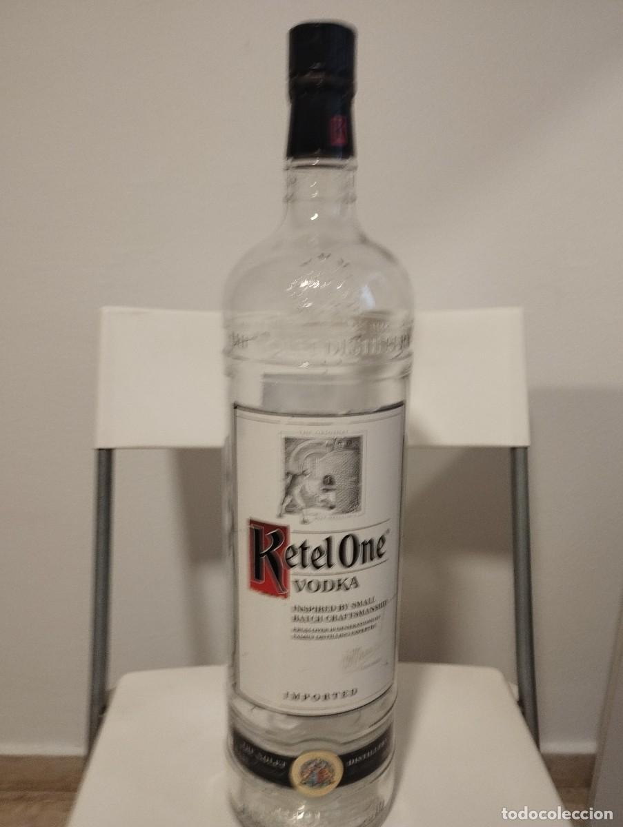 Coleccionismo de vinos y licores: Botella exhibici&oacute;n ketel one vodka 4;5L