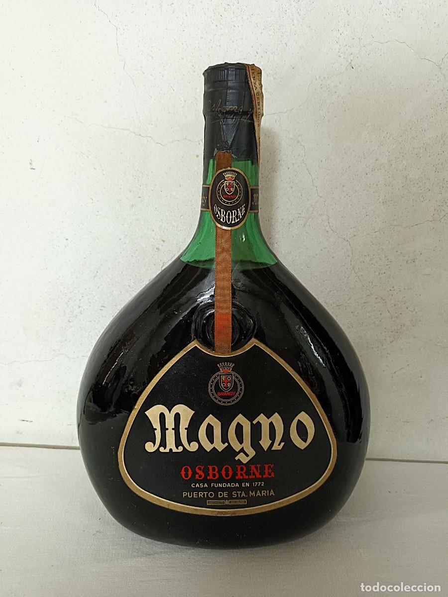 Coleccionismo de vinos y licores: ANTIGUA BOTELLA OVALADA BRANDY MAGNO OSBORNE 2 L.