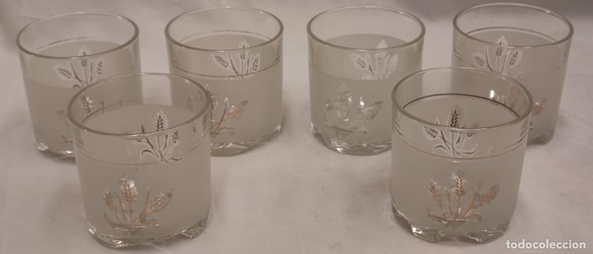 Coleccionismo de vinos y licores: JUEGO DE 6 VASOS Y CUBITERA VINTAGE DE CRISTAL ITALIANO , ITALY, 8 X 8 Y 12 X 11,5 CM