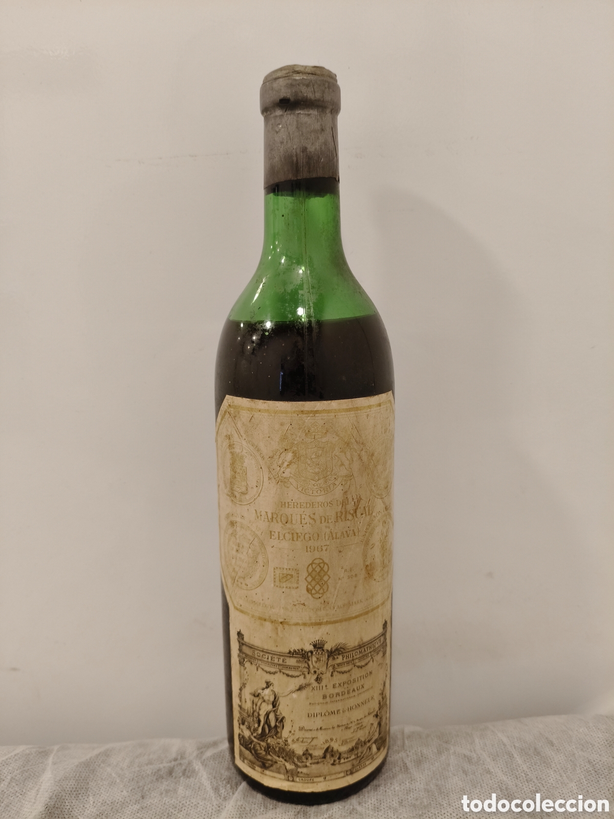 Coleccionismo de vinos y licores: Botella Marques del Riscal 1967 (Tal cual se muestra en fotos)