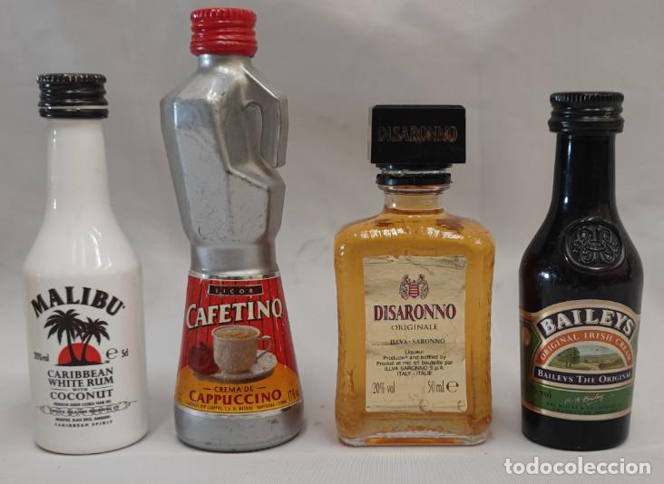Coleccionismo de vinos y licores: JUEGO DE 4 BOTELLINES DE LICOR MALIBU, CAFETINO, BAILEYS, DISARONNO, CRISTAL LLENAS