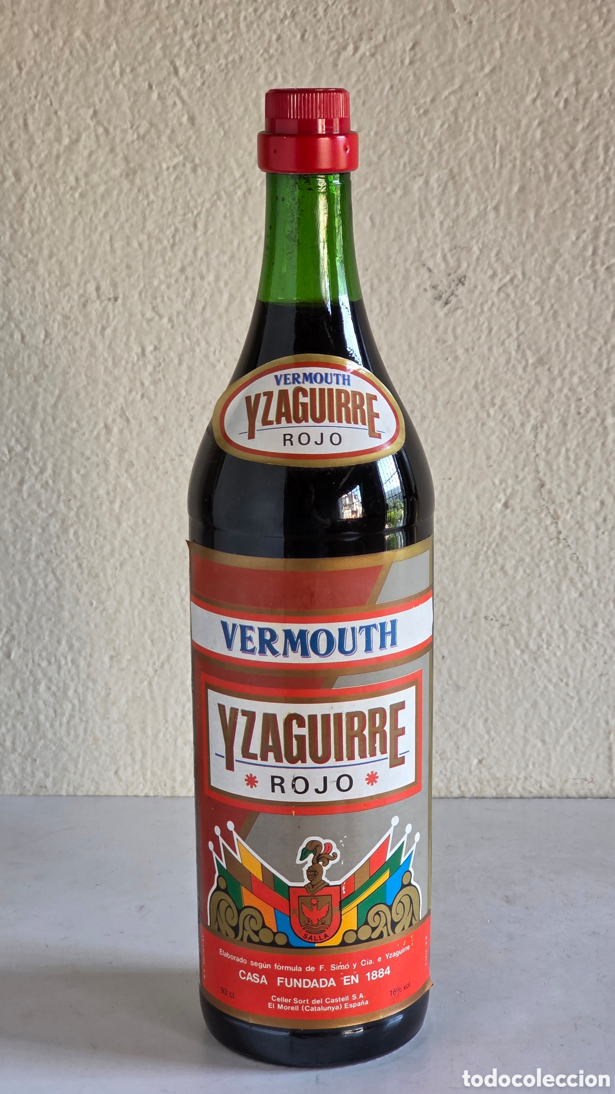 Sammlung von Weinen und Lik&ouml;ren: Botella Vermouth Yzaguirre Rojo - F. Sim&oacute; & C&iacute;a Reus - El Morell Tarragona - Precintada - Vermut