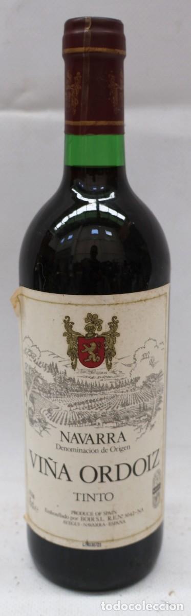Sammlung von Weinen und Lik&ouml;ren: BOTELLA DE VINO VI&Ntilde;A ORDOIZ. TINTO. D.O. NAVARRA