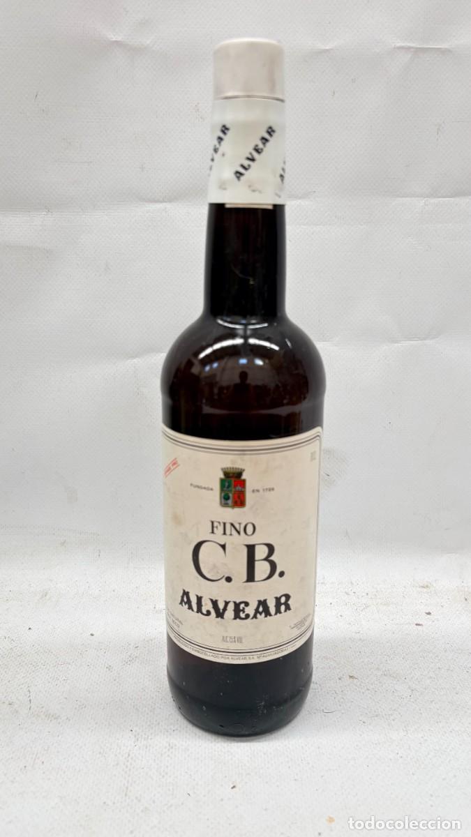 Sammlung von Weinen und Lik&ouml;ren: BOTELLA VINO FINO C.B. ALVEAR MONTILLA