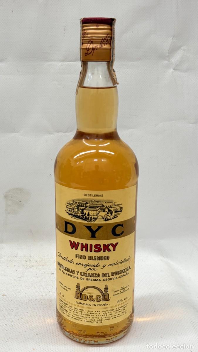 Collezionismo di vini e liquori: BOTELLA ANTIGUA WHISKY DYC FINO BLENDED 70 CL