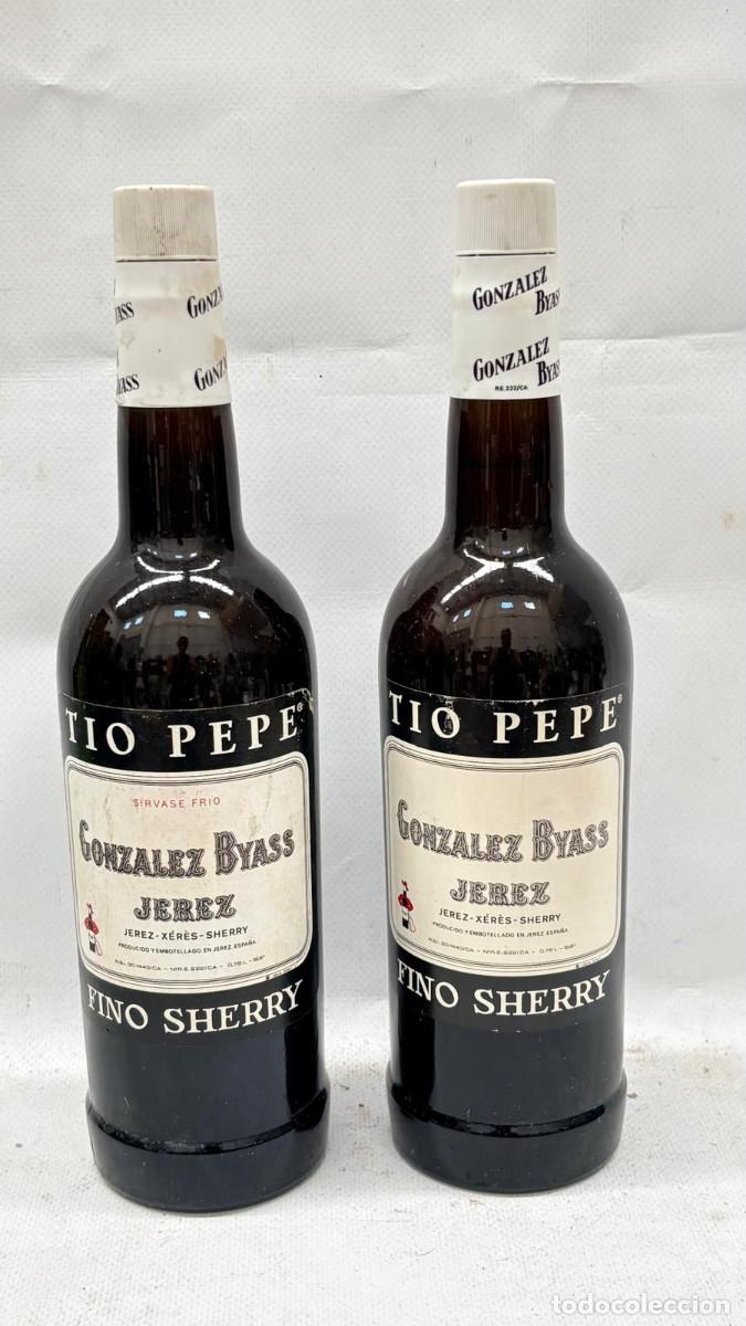 Collectionnisme de vins et liqueurs: LOTE 2 BOTELLAS T&Iacute;O PEPE GONZ&Aacute;LEZ BYASS FINO JEREZ 75 CL