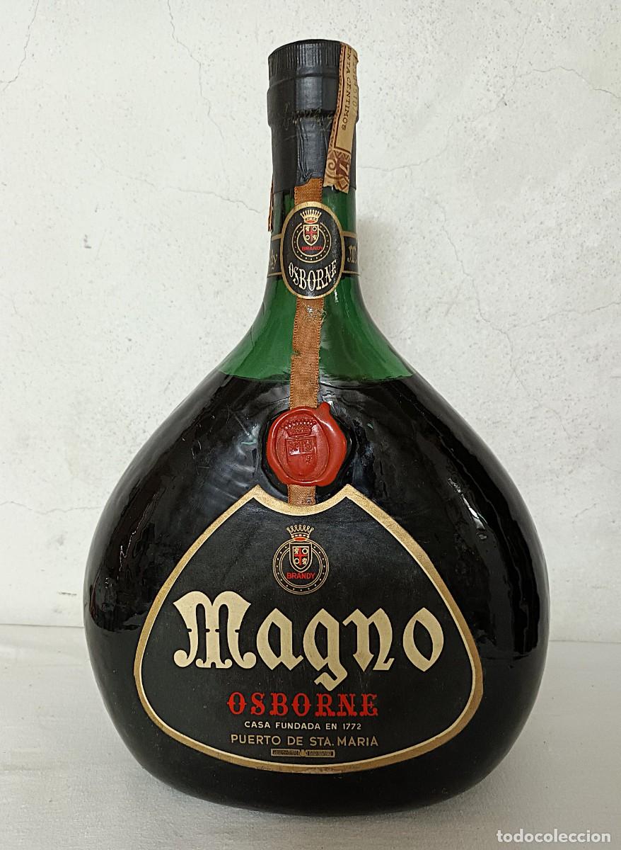 Coleccionismo de vinos y licores: ANTIGUA BOTELLA OVALADA BRANDY MAGNO OSBORNE 2 L.