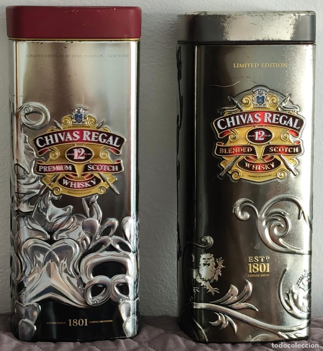Coleccionismo de vinos y licores: LOTE DE 2 BOTELLEROS VAC&Iacute;OS MET&Aacute;LICOS DE WHISKY ESCOC&Eacute;S CHIVAS REGAL 12 A&Ntilde;OS &middot; EDICIONES LIMITADAS